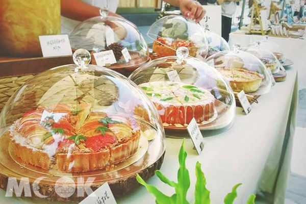 小島甜點工作室以「隨季節氣候生活製作甜點」為主要理念。