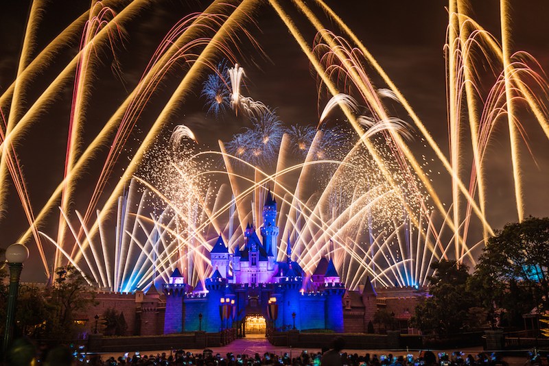 年末最夢幻的迪士尼跨年盛事。(圖／Tokyo Disney)