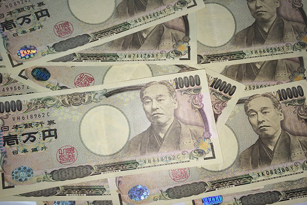 日圓受到全球避險資金湧入日本而飆升逾兩年來新高。 (圖／pixabay)