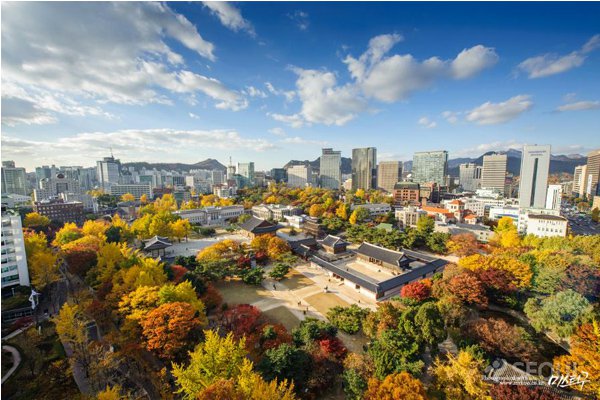 首爾有許多漂亮好拍的景點，韓劇鬼怪場景之一德壽宮。 (圖／wowseoul)