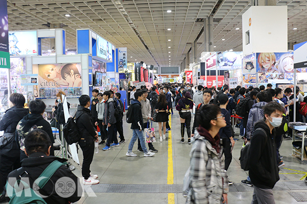 活動現場人潮洶湧，買氣熱絡。  (圖／MOOK景點家廖維仁)