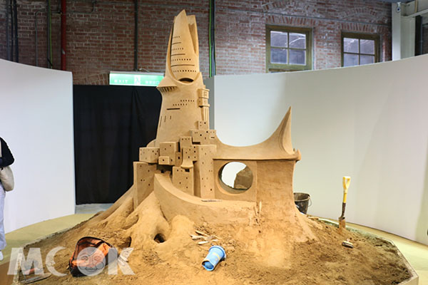 沙雕大師戴爾墨多克在台灣重新創作的夢幻建築沙雕鉅作。 (圖／MOOK景點家莫菲)