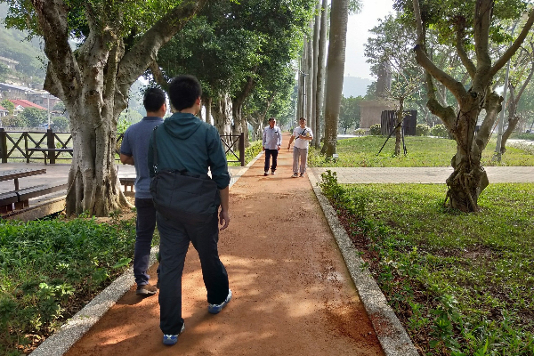 規劃非常完善的五星級紅土跑道。