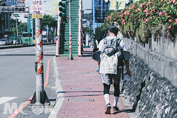 剛出發沒多久，還未能感受此趟旅行能帶給自己多大的改變。