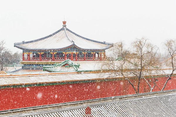 這個冬季北京的初雪於大年初二終於降下。 (圖／北京故宮博物院)