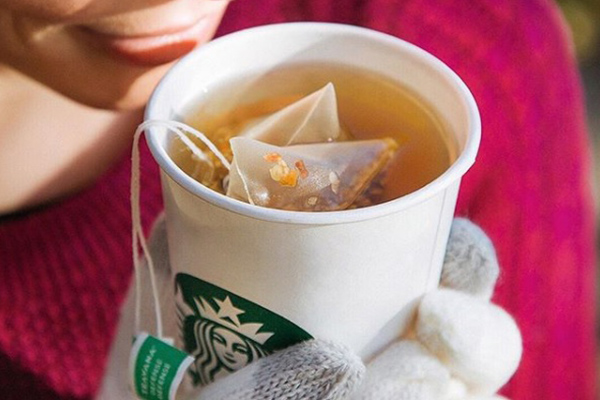巨蟹座的本命飲品為蜂蜜柑橘薄荷茶。