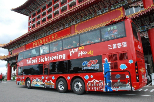 台北雙層觀光巴士新增了圓山大飯店站。
