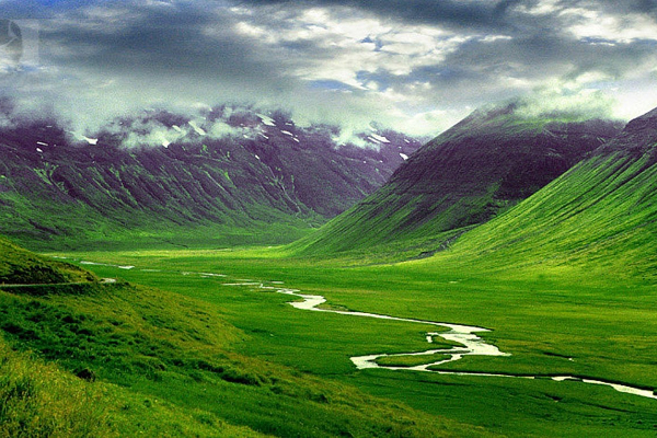 人煙稀少的冰島，如世外桃源般的美麗世界。 (圖／theadventurousmailbox）