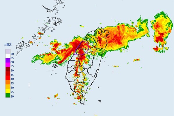 雨炸全台豪雨大雨特報！即時強降大雷雨要注意