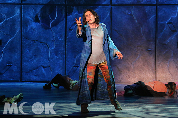 現場演出非常震撼。