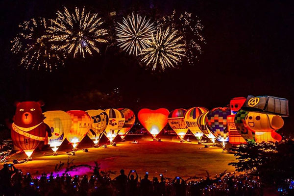 熱氣球光雕音樂會。（圖／臺灣熱氣球嘉年華-Taiwan Balloon Festival）