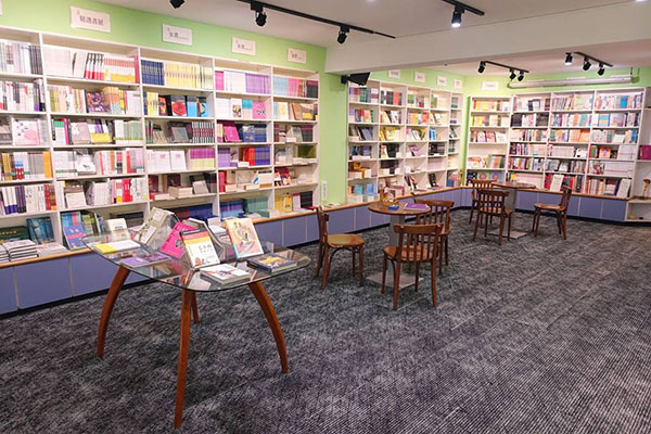 女書店提供一個看見女性書寫、聆聽女性聲音、交流女性經驗的自在空間。(圖／女書店)