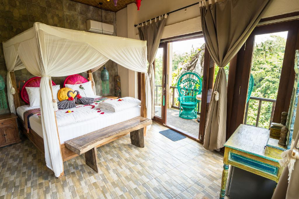 富有傳統峇里島風格的旅宿裝潢。