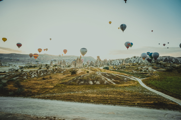 土耳其熱氣球搭乘。 (圖／Kenny Luo on Unsplash)