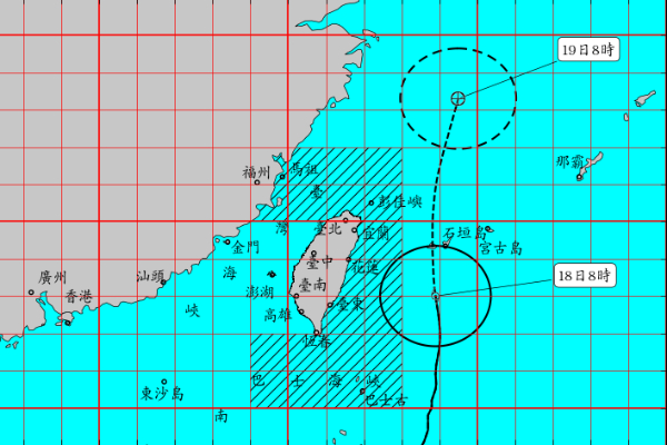 丹娜絲颱風路徑東修，並持續向北移動。 (圖／中央氣象局，以下同)