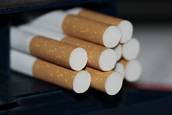 每個國家皆有針對免稅菸酒攜帶入境的免稅限制。（圖／pixabay）