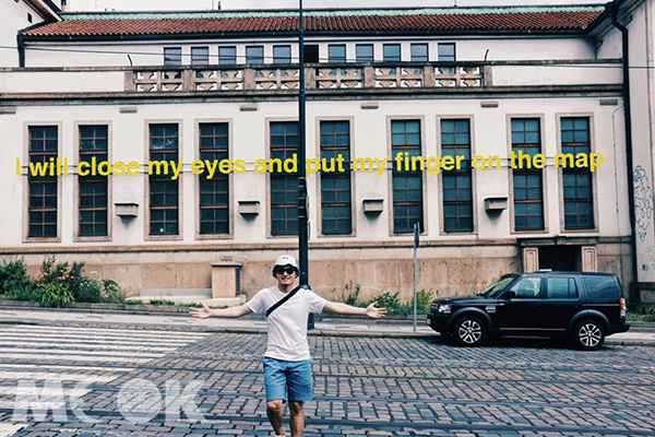 出發吧！踏出那一步，世界即在你腳下。 (圖／murphybj4)