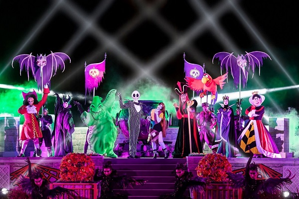 香港迪士尼舉辦「Disney Halloween Time」活動，打造全新歌舞表演。