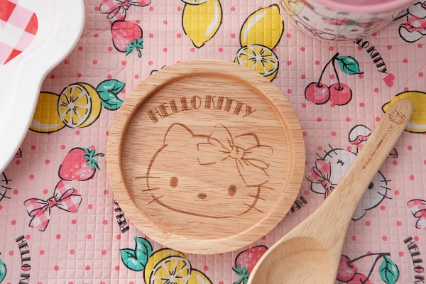 每樣聯名商品都有可愛的Hello Kitty身影。