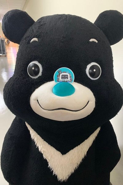 有機會與熊讚近距離互動。