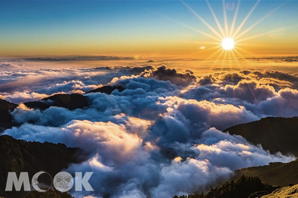 夢幻級雲海美哭！台灣人一生必訪壯闊絕景