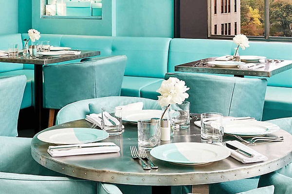 前年全球首間The Tiffany Blue Box Café在紐約開幕便以起轟動。