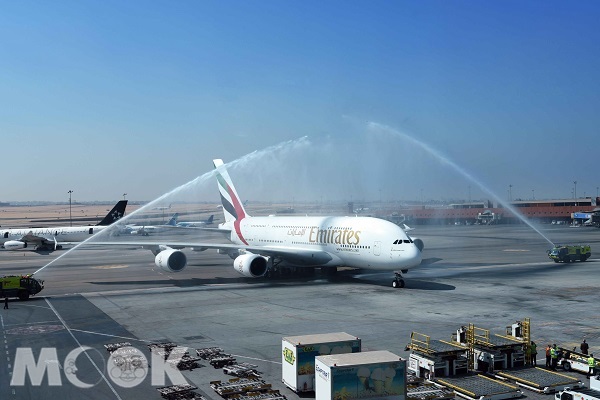 阿聯酋航空為第一家營運常態性A380航班服務的航空公司(圖/阿聯酋航空，以下同)