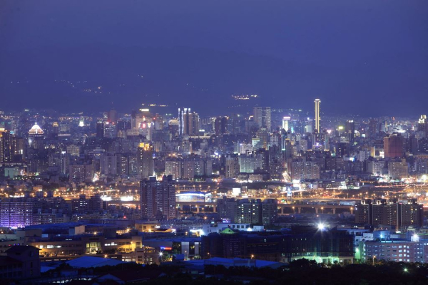 眷村夜景玩遍南屯！一日漫遊小鎮超有趣