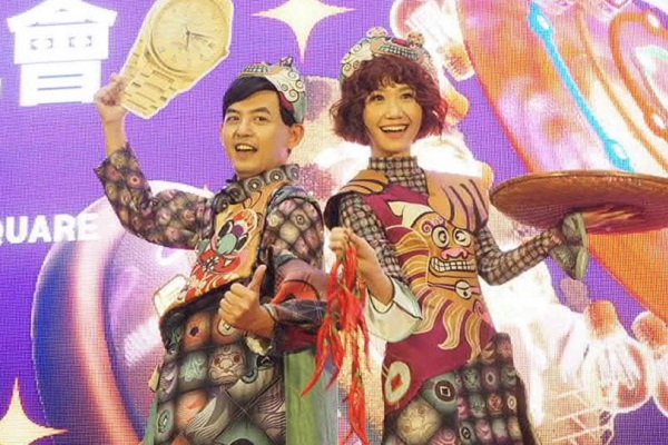 台北跨年晚會由藝人黃子佼與Lulu黃路梓茵主持，令人期盼。