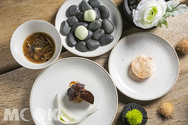 Royal Doulton x S Hotel冬季聯名暖心料理，利用豐富的料理色彩與餐瓷顏色達到平衡，同時享受視覺、味覺。