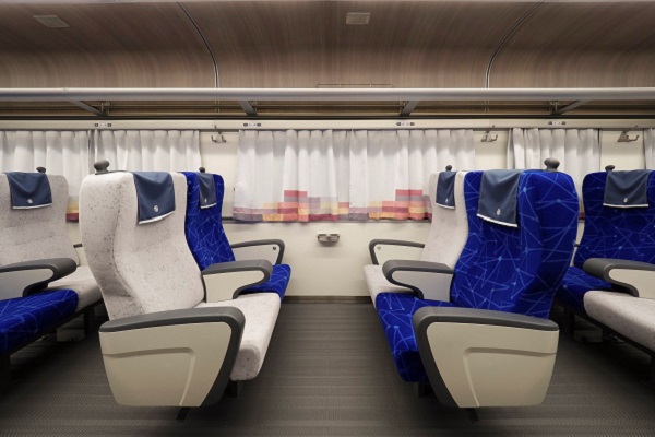 台灣觀光列車商務專車全新設計亮相。