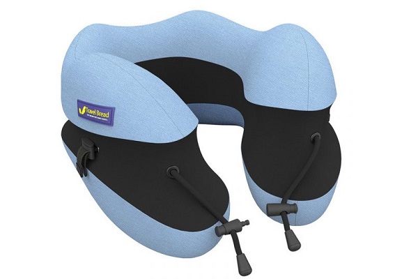 好旅行HowTravel販售的【Travel Bread】可調節U型枕，除了使用記憶棉材質外，還具有可調節高度的U型枕設計，完美貼合每個人的頸脖弧度，支撐頭頸的效果使旅行中睡眠更舒適。