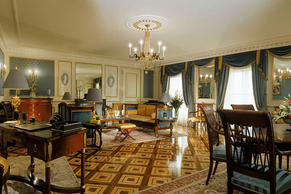 馬爾瑪遜套房。（圖/Beau-Rivage Palace)