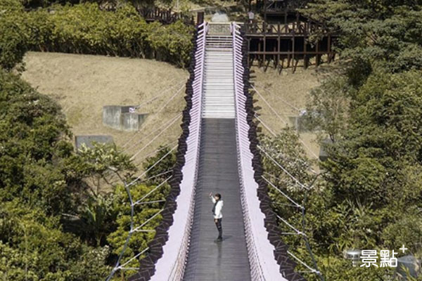 藏在內湖山上的秘境，白石吊橋。 (圖／qiuung)