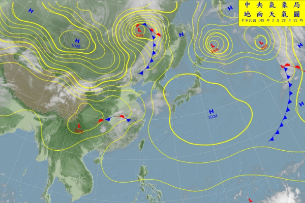 日本東南方高壓持續向東移動。 (圖／中央氣象局)