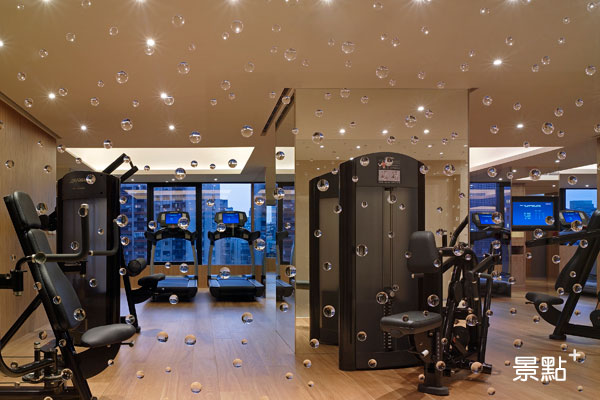 台北君悅酒店 24小時開放使用的健身房。
