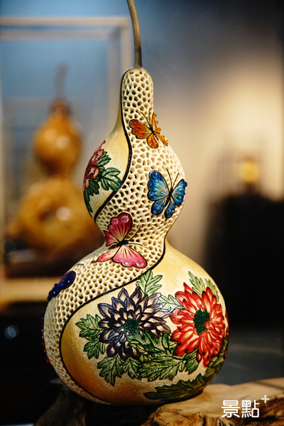 葫蘆工藝包含書法、彩繪、青刻、素雕、烙燒、黏塑等創作形式。
