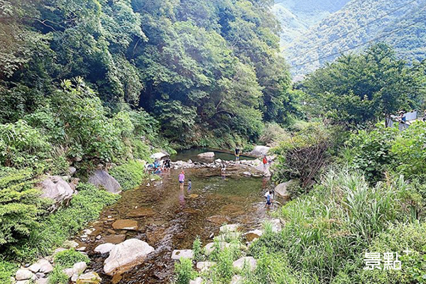 老鷹溪沁涼的溪水是夏日消暑的好處去。 (圖／panda0221)