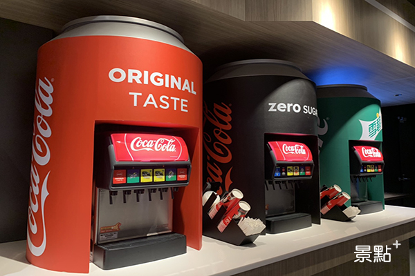 可口可樂獨家打造的造型飲料機