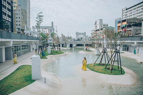 台南玩水新景點河樂廣場。（圖／河樂廣場）