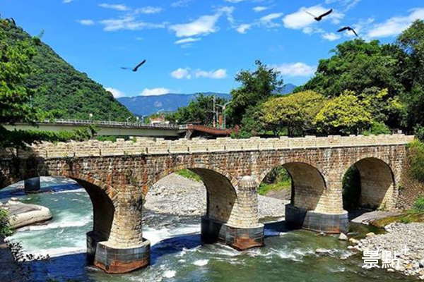糯米古橋是日治時期就建造的古橋。（圖／hsu_anna_）