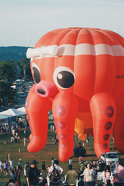 台東熱氣球嘉年華可愛章魚熱氣球。（圖／景點家廖維仁）