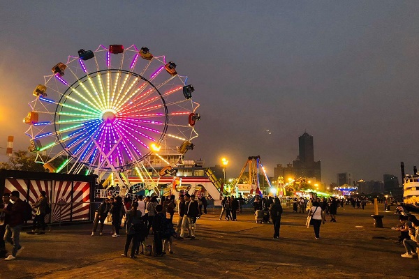 免出國大玩美式遊樂園！飛天輪小飛象13項A級遊具