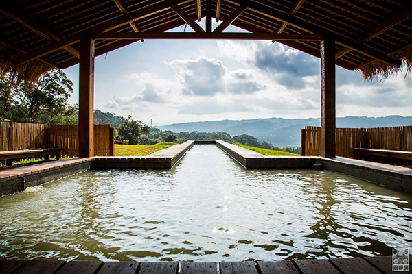 溫泉足湯 (圖／雲夢山丘)