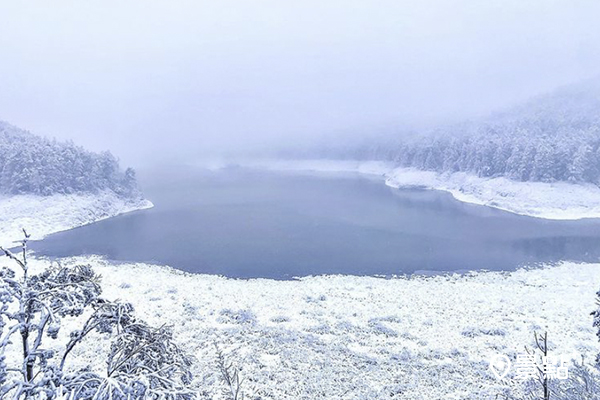 冬季翠峰湖富有濃厚的北國風情。 (圖／moi.mollie)