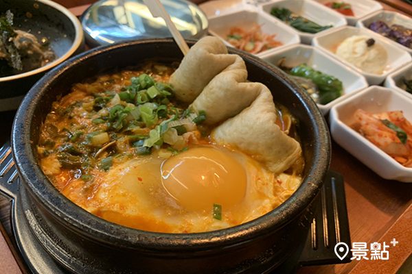 「偷飯賊」（밥도둑 Bab Do Dug）的俗稱在韓國飲食文化裡，指令人胃口大開好下飯的料理，盛飯速度之快彷彿飯被偷走一樣。
