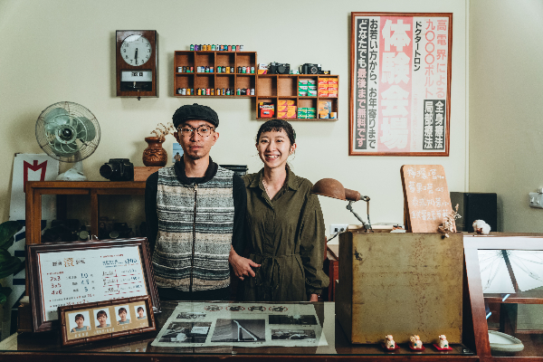 兩位店主澄和子慈各司其職，分別負責相館事務與甜點製作。