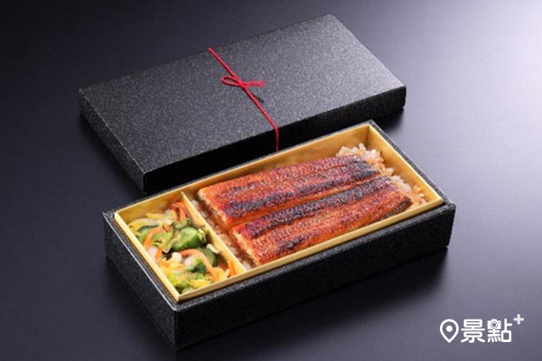 經典的八角鰻魚飯外帶餐盒。