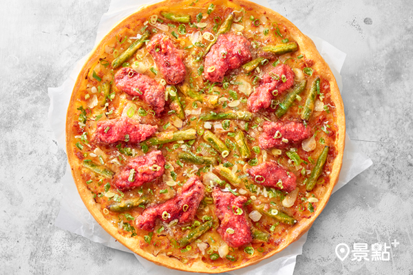 「三星蔥卜肉國宴比薩」掀起新台式創意美食風潮。