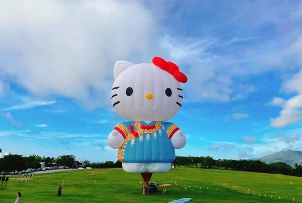 Hello Kitty熱氣球首航採總量管制！增加線上直播